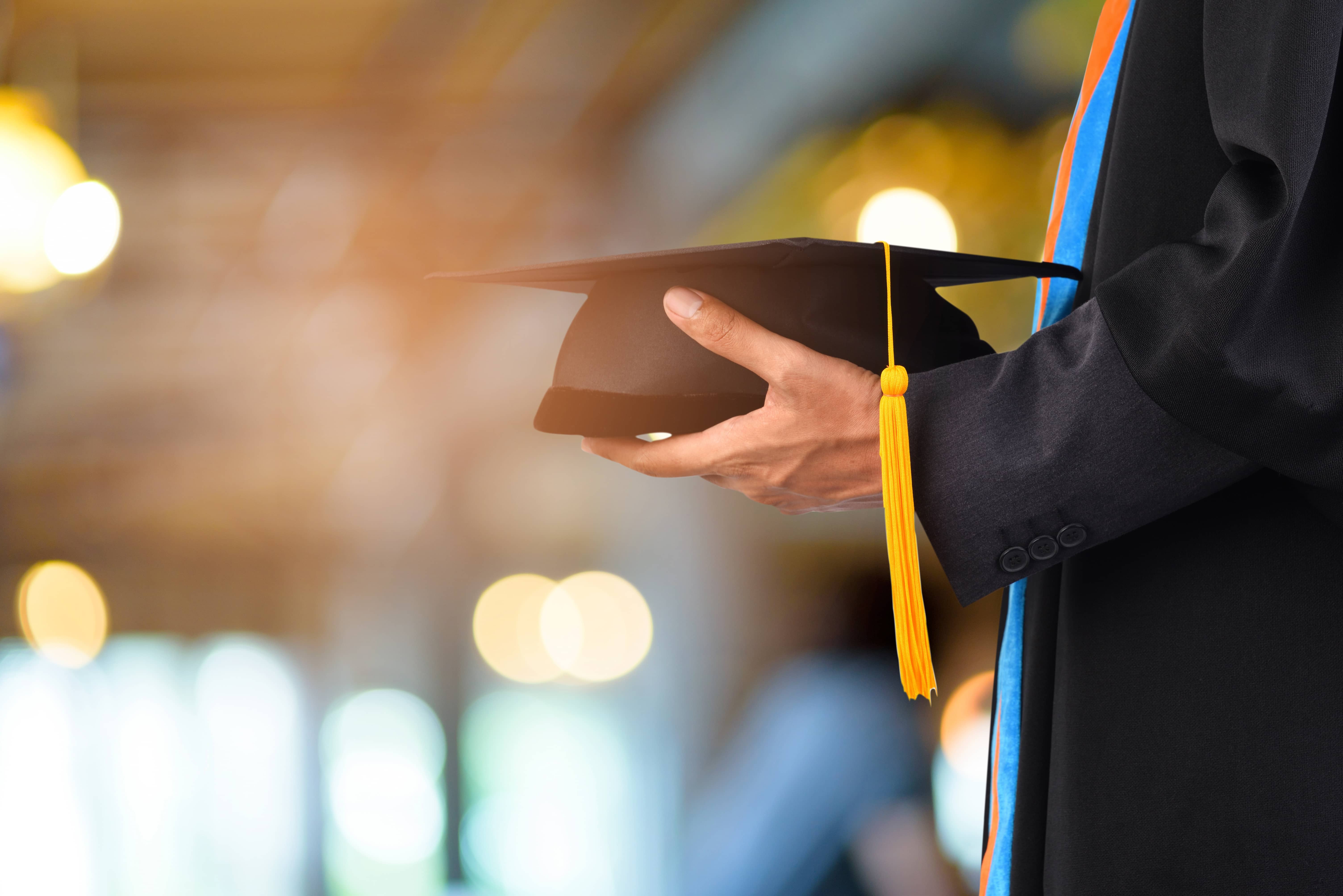 Beca a la excelencia académica para estudiantes destacados